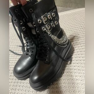 Zara Black Leather Combat Boots With Removable Chain